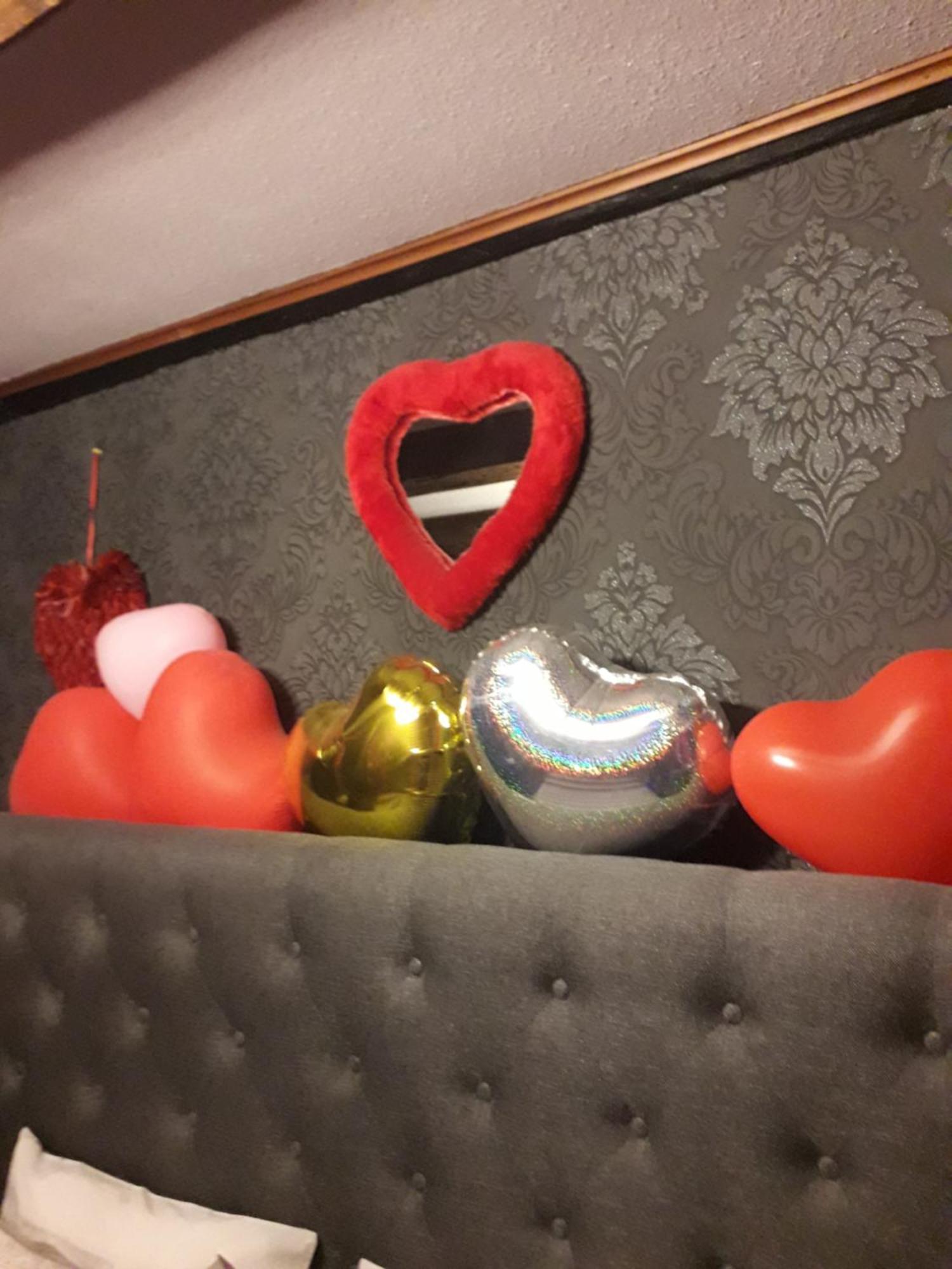 Love Room Le Rouge Et Noir بارْ المظهر الخارجي الصورة